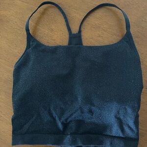 Black Seamless Sports Bra with Wide Straps